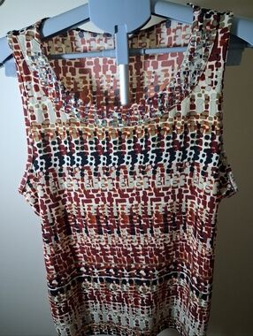 Beaded Scoop Neck Geometric Print Tank - Rust, Black, Cream